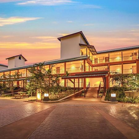 Club Mahindra Assonora Hotel Eksteriør billede
